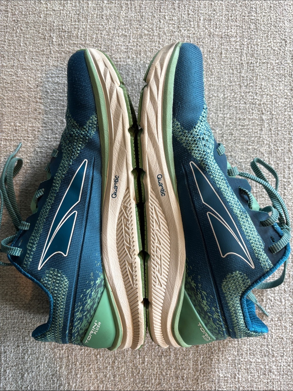 Altra Torin 4 Plush Women Athletic Shoes Teal Green 0003 - Picture 4 of 8